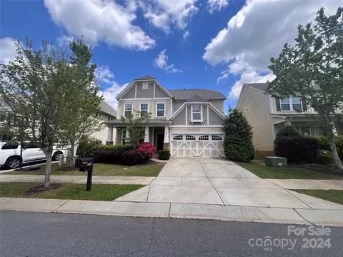 1007 Dunhill Ln, Waxhaw, NC 28173
