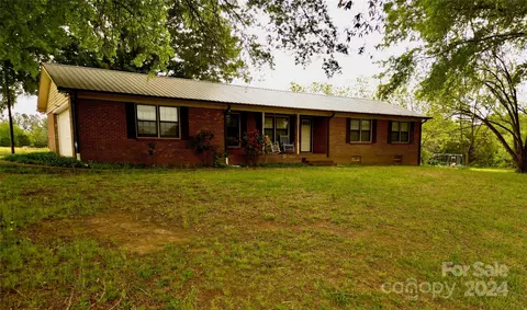 2073 Swicegood Rd, Linwood, NC 27299