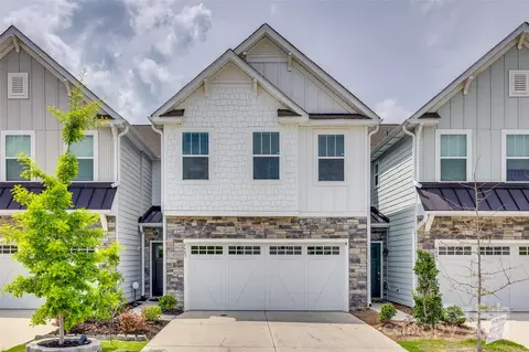 6483 Kinder Ln, Lancaster, SC 29720