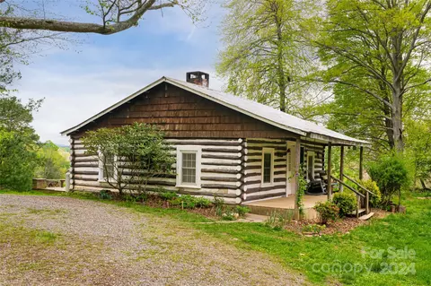 65 Kuykendall Branch Rd, Asheville, NC 28804