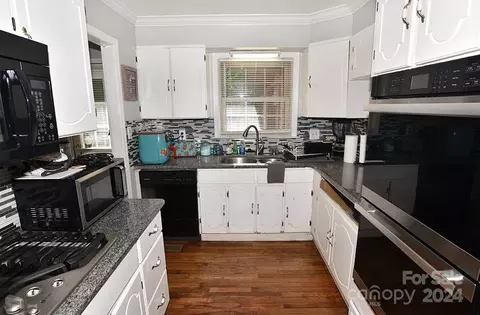 Kitchen - 112 Hawkins Loop, Salisbury, NC 28144 photo 1 of 2