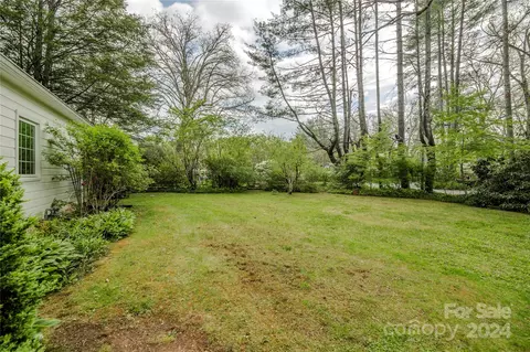 Exterior - 345 Maple St, Brevard, NC 28712 photo 5 of 13