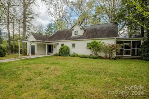 Exterior - 345 Maple St, Brevard, NC 28712 photo 7 of 13