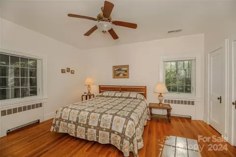 Bedroom - 345 Maple St, Brevard, NC 28712 photo 1 of 3