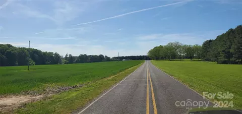275 Trumpet Branch Rd, Olin, NC 28660