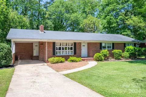 2035 Carol Dr, Gastonia, NC 28054