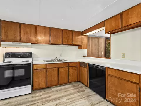 Kitchen - Owl Hollow Road, Mill Spring, NC 28756 photo 3 of 4