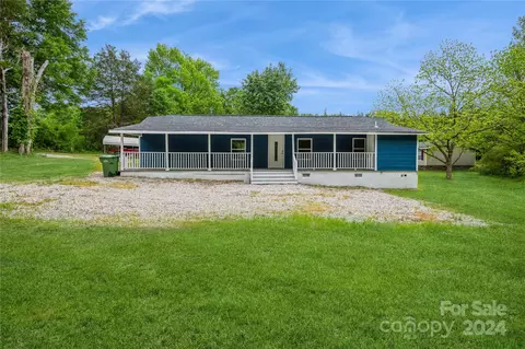 415 Fairfield St, Lancaster, SC 29720