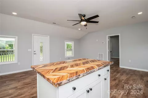 415 Fairfield St, Lancaster, SC 29720 photo 9