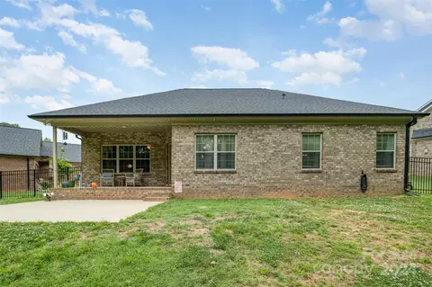 Exterior - 5228 Grey Hawk Ct, Concord, NC 28025 photo 8 of 10