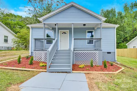 11 Rhyne Pl, Gastonia, NC 28054