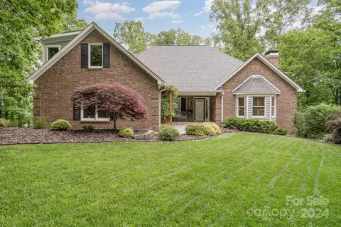 17324 Youngblood Rd, Charlotte, NC 28278