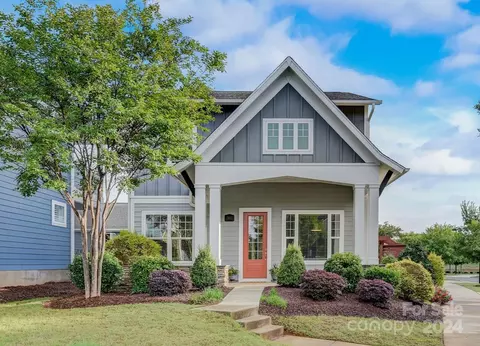 7822 Waverly Walk Ave, Charlotte, NC 28277