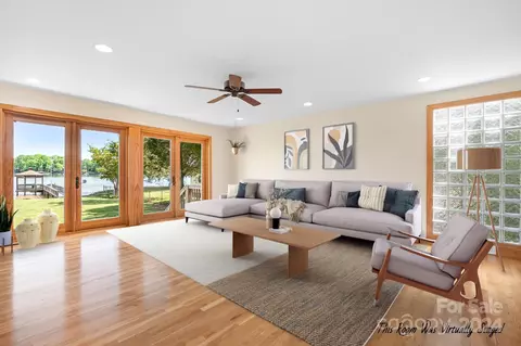 Living - 5044 Beachside Pl, Sherrills Ford, NC 28673 photo 4 of 5