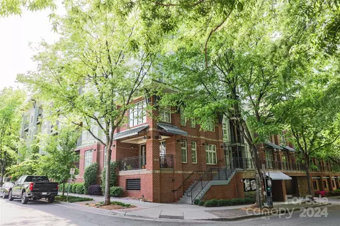 1101 W 1st 116 St #116, Charlotte, NC 28202