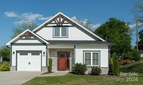 300 Patterson St, Morganton, NC 28655