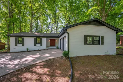 1022 Cumberland Dr, Shelby, NC 28150