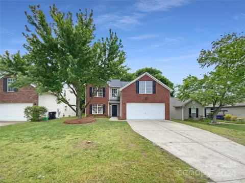 1009 Meadowbrook Sw Ln SW, Concord, NC 28027