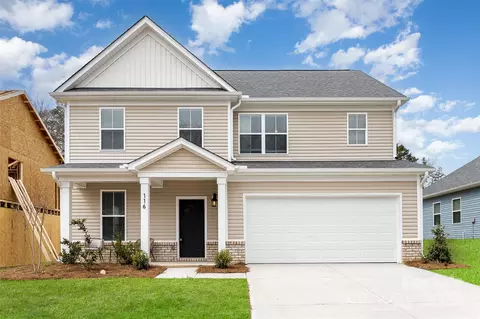 220 Surrey Oak Ln, Charlotte, NC 28216