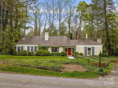 112 Stuyvesant Rd, Asheville, NC 28803