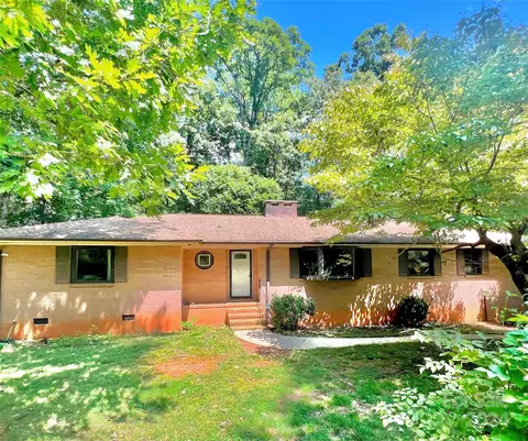 3535 Keith Dr, Charlotte, NC 28269