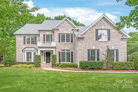 9521 Belmont Ln, Marvin, NC 28173