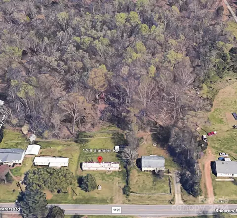 1769 Shearers Rd, Davidson, NC 28036 photo 9