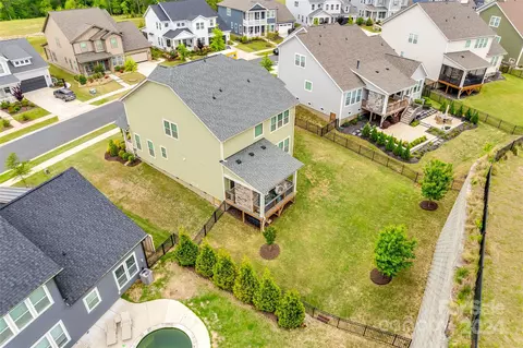 1174 Therns Ferry Dr, Fort Mill, SC 29708 photo 4