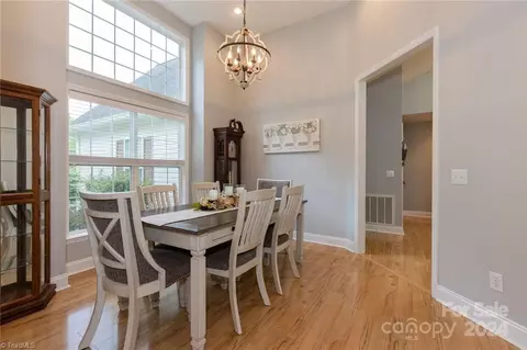 Dining - 190 Franklin Ct, Purlear, NC 28665 photo 4 of 4