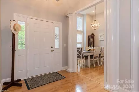 Entry Way - 190 Franklin Ct, Purlear, NC 28665 photo 1 of 3