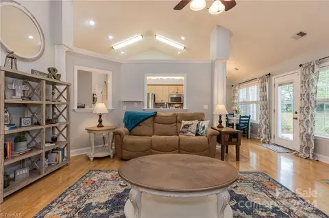 Living - 190 Franklin Ct, Purlear, NC 28665 photo 5 of 7