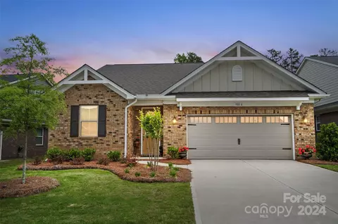 9016 Liberty Hill Dr, Mint Hill, NC 28227