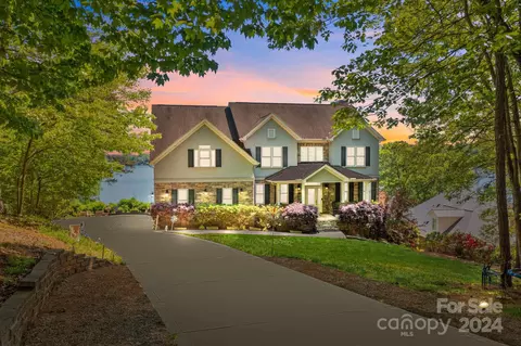 175 High Lake Dr, Statesville, NC 28677