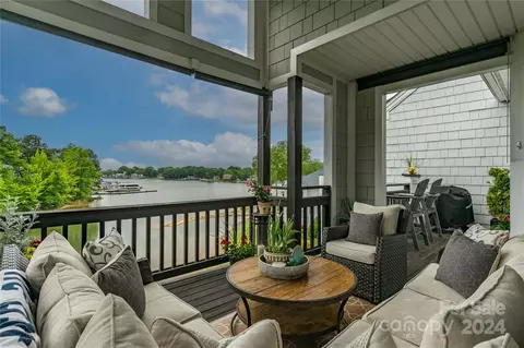 18726 Nautical 304 Dr #304, Cornelius, NC 28031