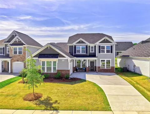 5046 Baileys Run Dr, Rock Hill, SC 29732