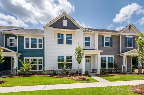 10039 Mamillion Dr, Huntersville, NC 28078