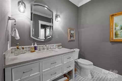Bath - 18121 John Connor Rd, Cornelius, NC 28031 photo 5 of 8