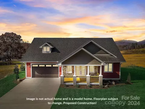 133 Apple Branch Way, Hendersonville, NC 28792