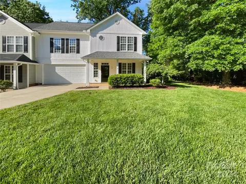 731 Torrey Pines Ln, Fort Mill, SC 29715