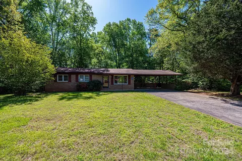 5007 Poplar View Ln, Granite Falls, NC 28630