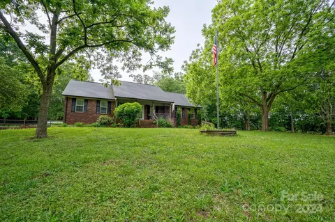 20976 B Bear Creek Church Rd, New London, NC 28127