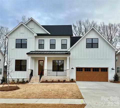 9792 Verdun Ct, Fort Mill, SC 29707