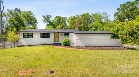 4 Hillrose Ave, Greenville, SC 29609