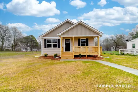1018 Baker Blvd, Gastonia, NC 28052
