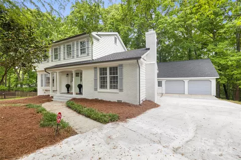 1117 Bent Pine Cir, Charlotte, NC 28270