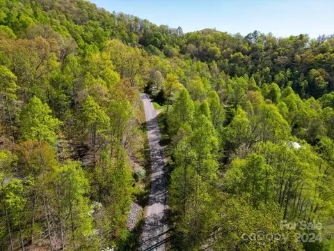 4 Timbuktu Rd, Sylva, NC 28779 photo 21