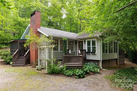 1 Western View St, Black Mountain, NC 28711