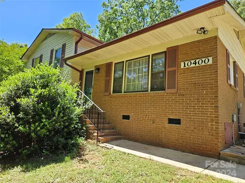 10400 Landon St, Charlotte, NC 28215