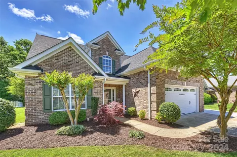 800 Juanita Sw Dr SW, Concord, NC 28027