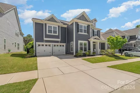 15621 Tysons Corner Rd, Huntersville, NC 28078